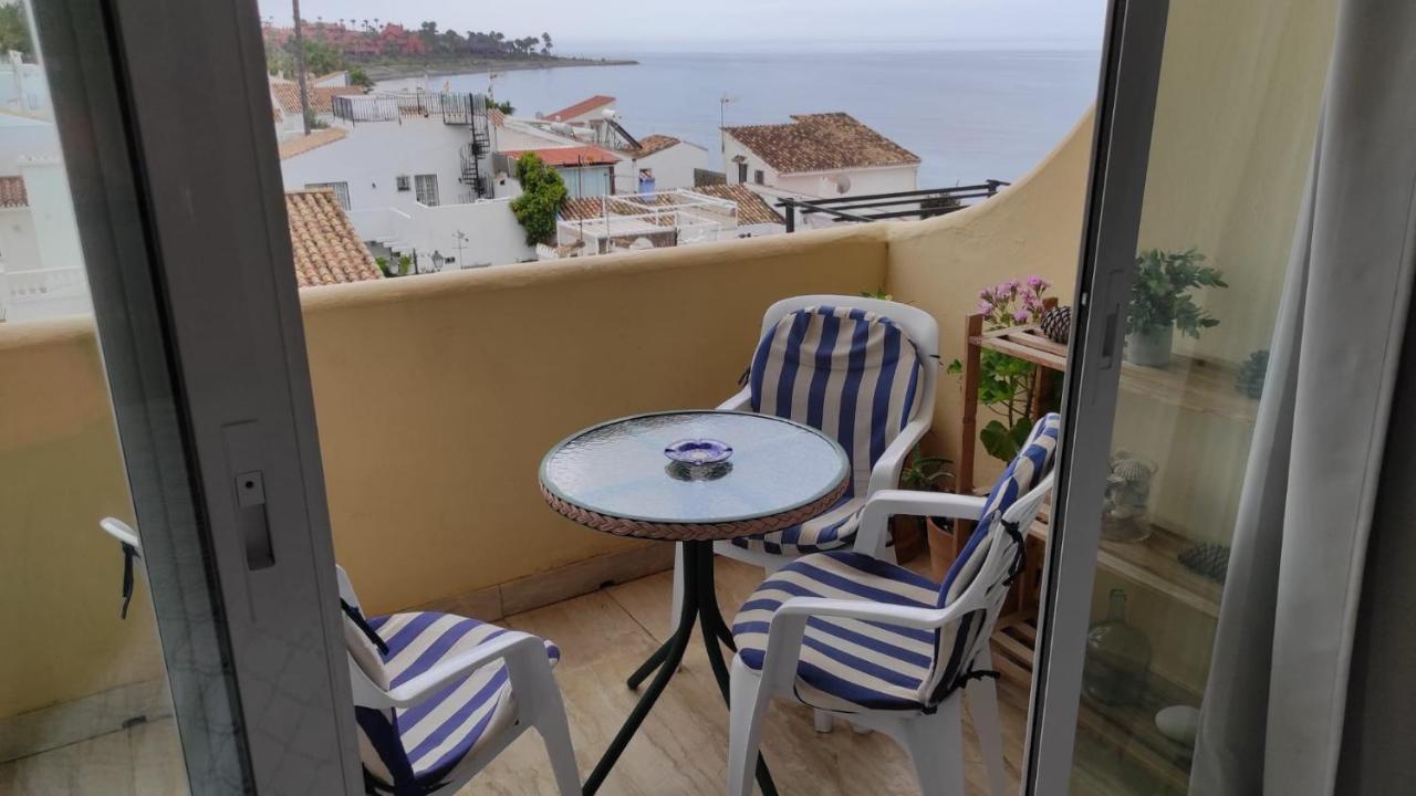 Apartamento Casa Cachita-En 1ª línea de playa Estepona Exterior foto