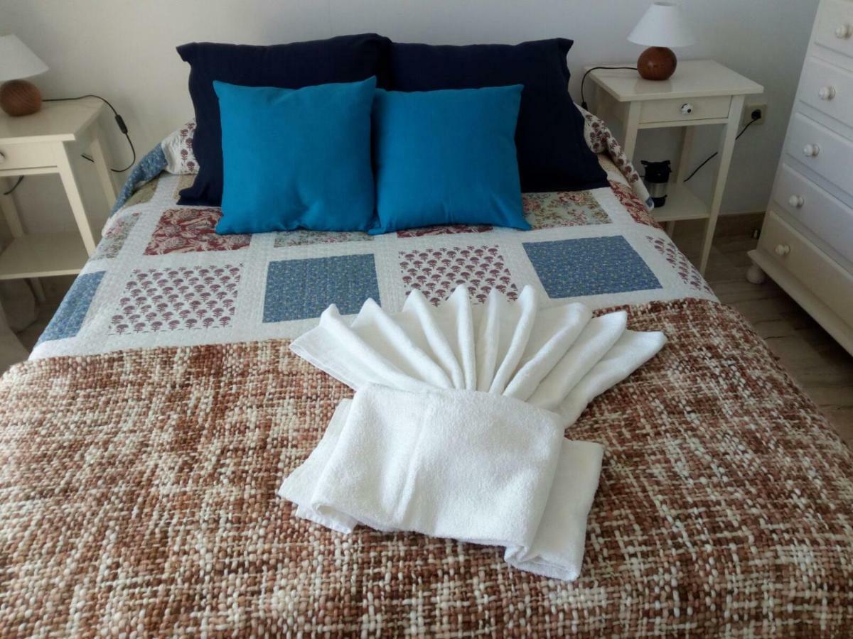 Apartamento Casa Cachita-En 1ª línea de playa Estepona Exterior foto