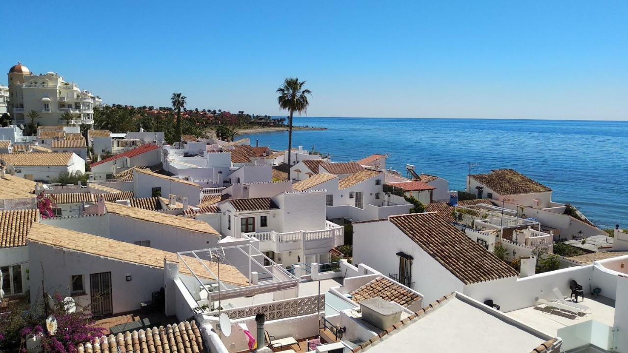 Apartamento Casa Cachita-En 1ª línea de playa Estepona Exterior foto